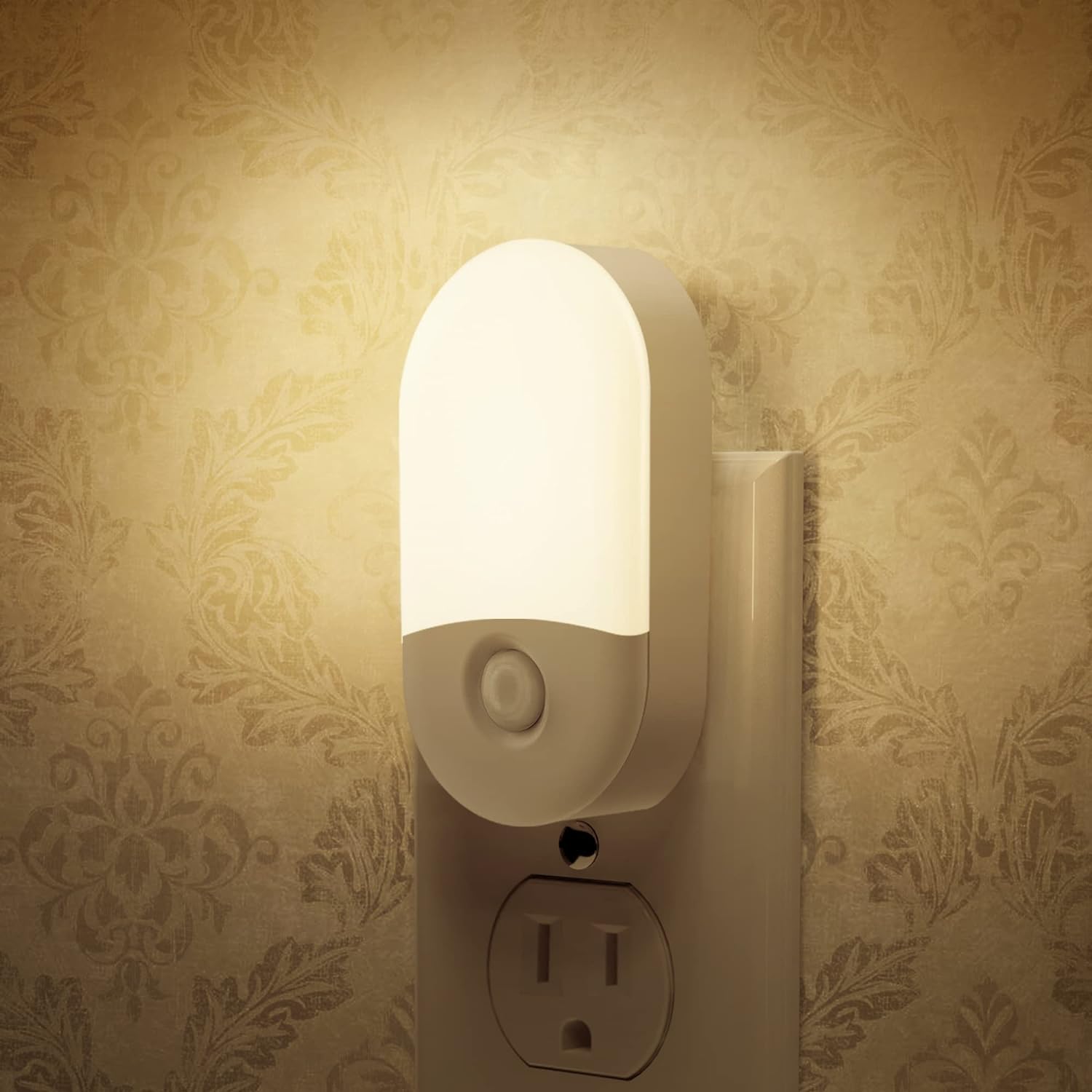 2 Pack LED Dimmable Night Light with Light Sensors