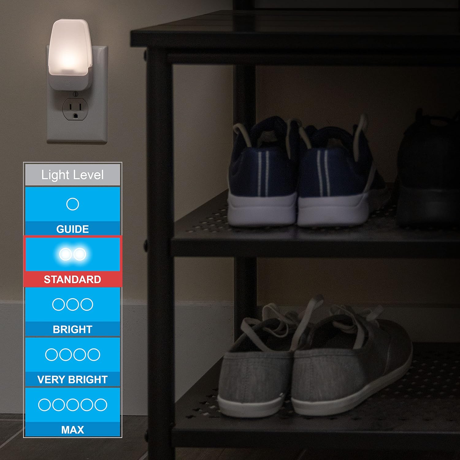 LED Night Light. Plug-in. Dusk to Dawn Senso